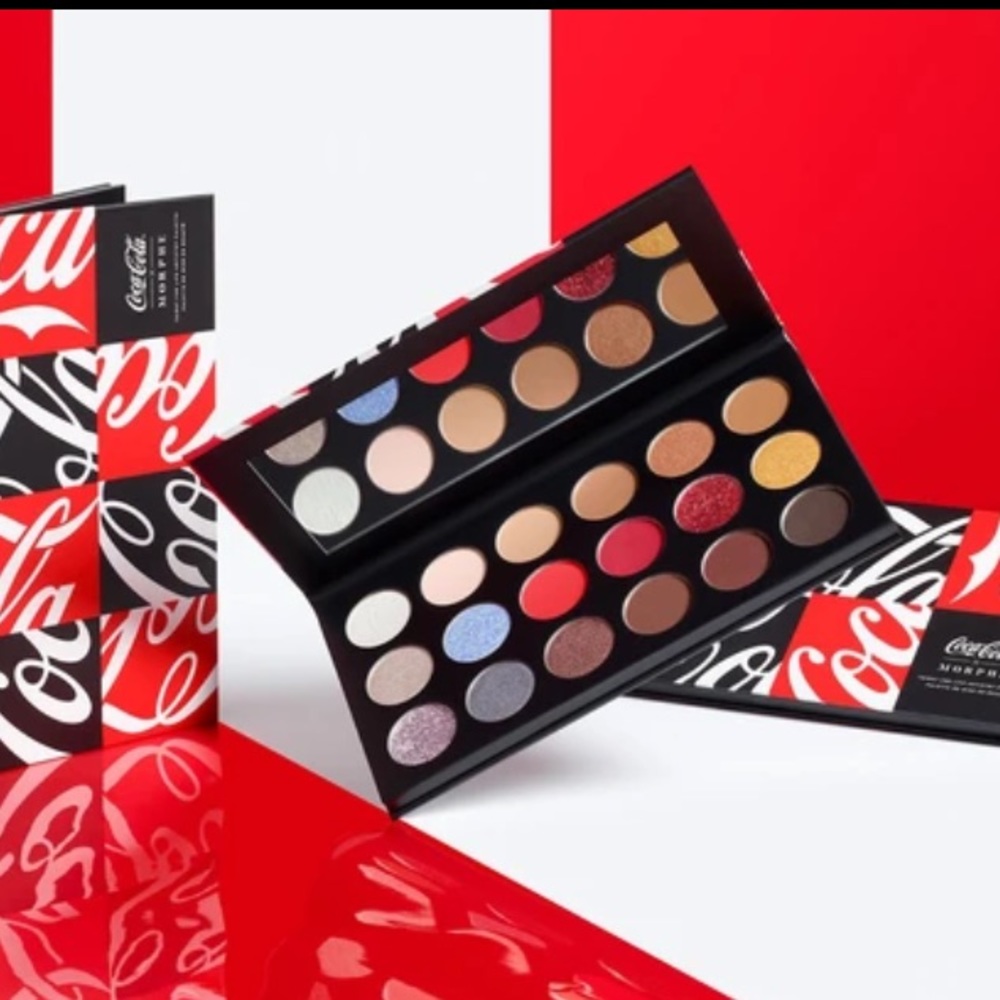 COCA-COLA X MORPHE THIRST FOR LIFE ARTISTRY PALETT